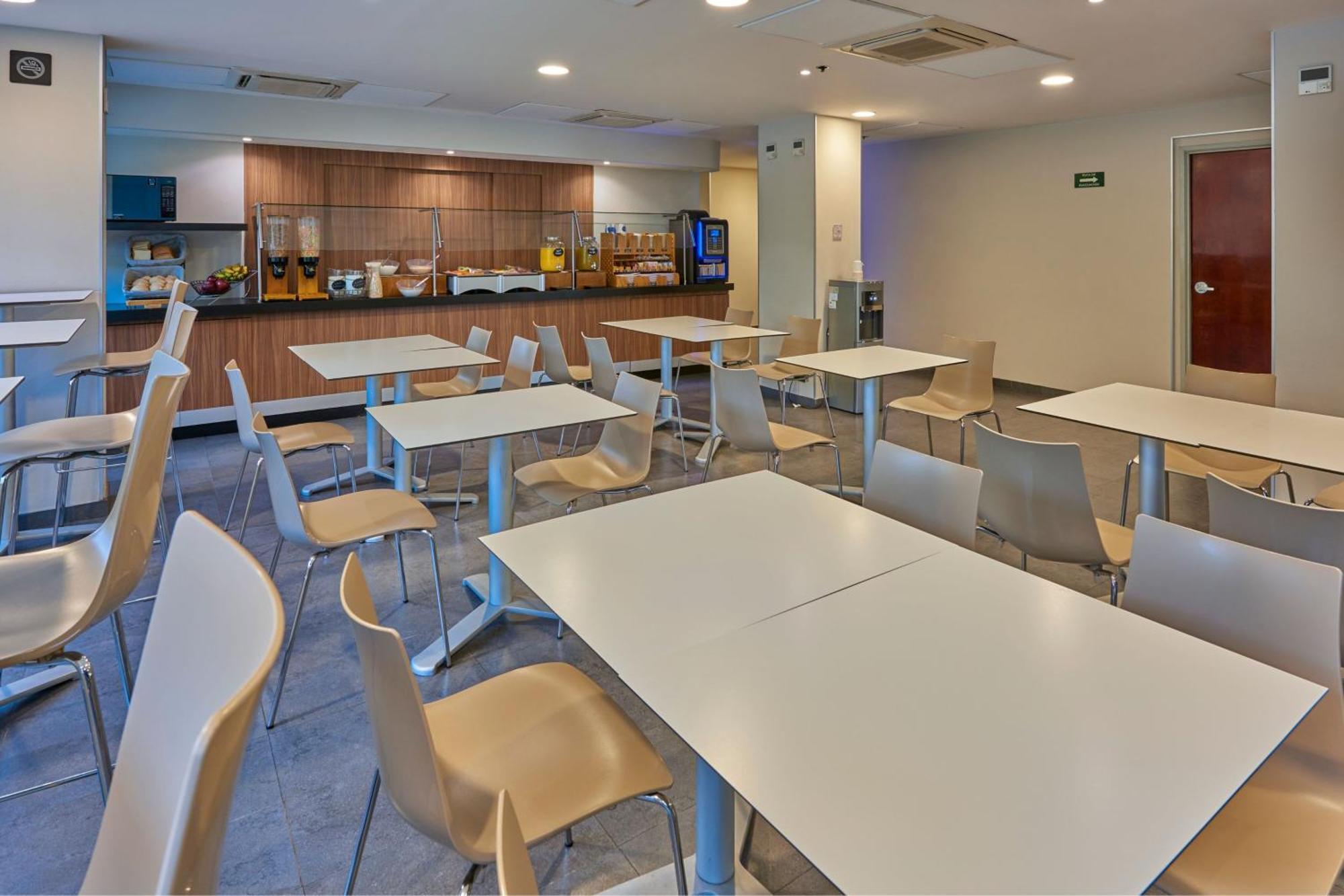City Express By Marriott Tampico Exterior photo