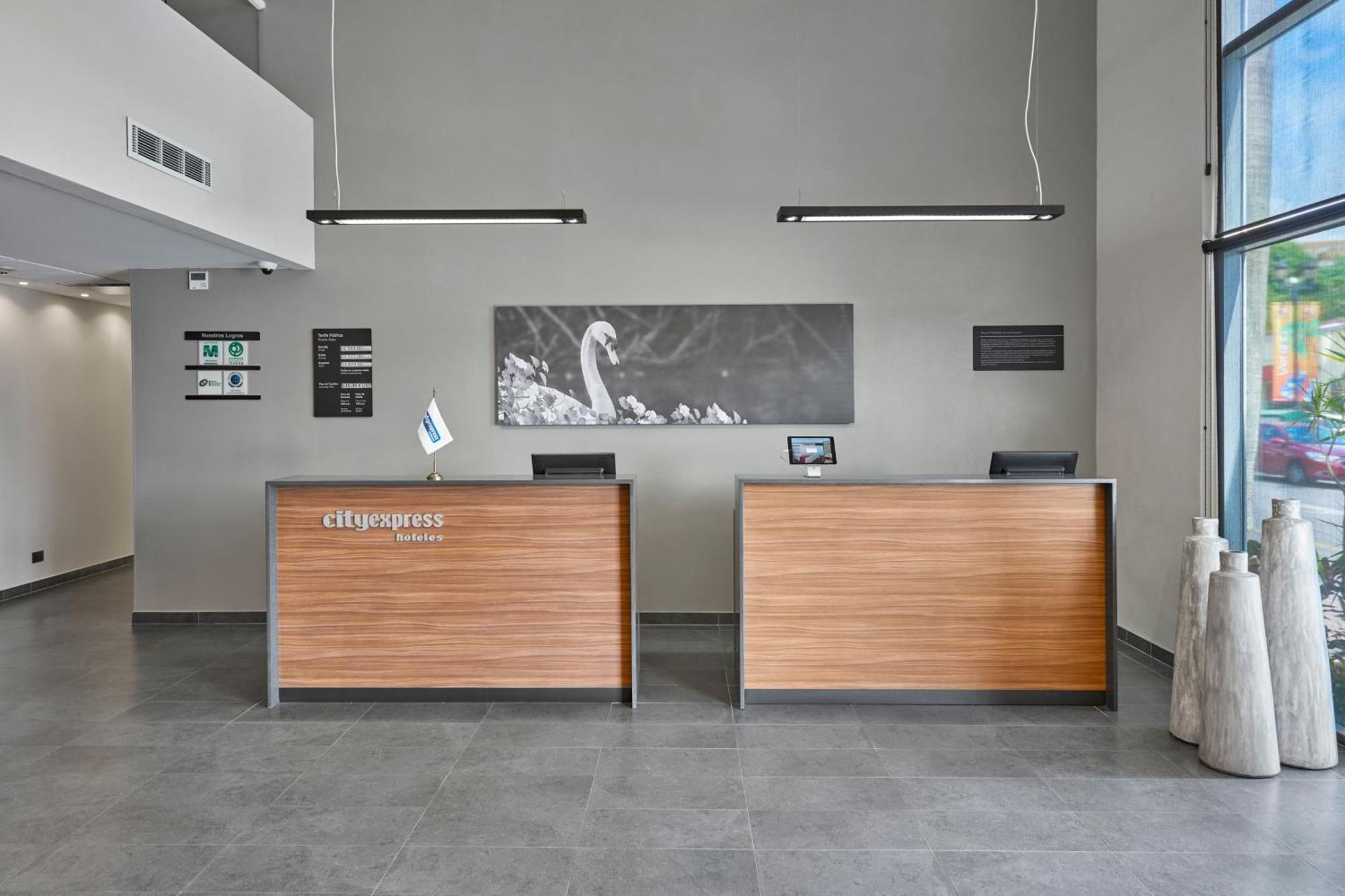 City Express By Marriott Tampico Exterior photo