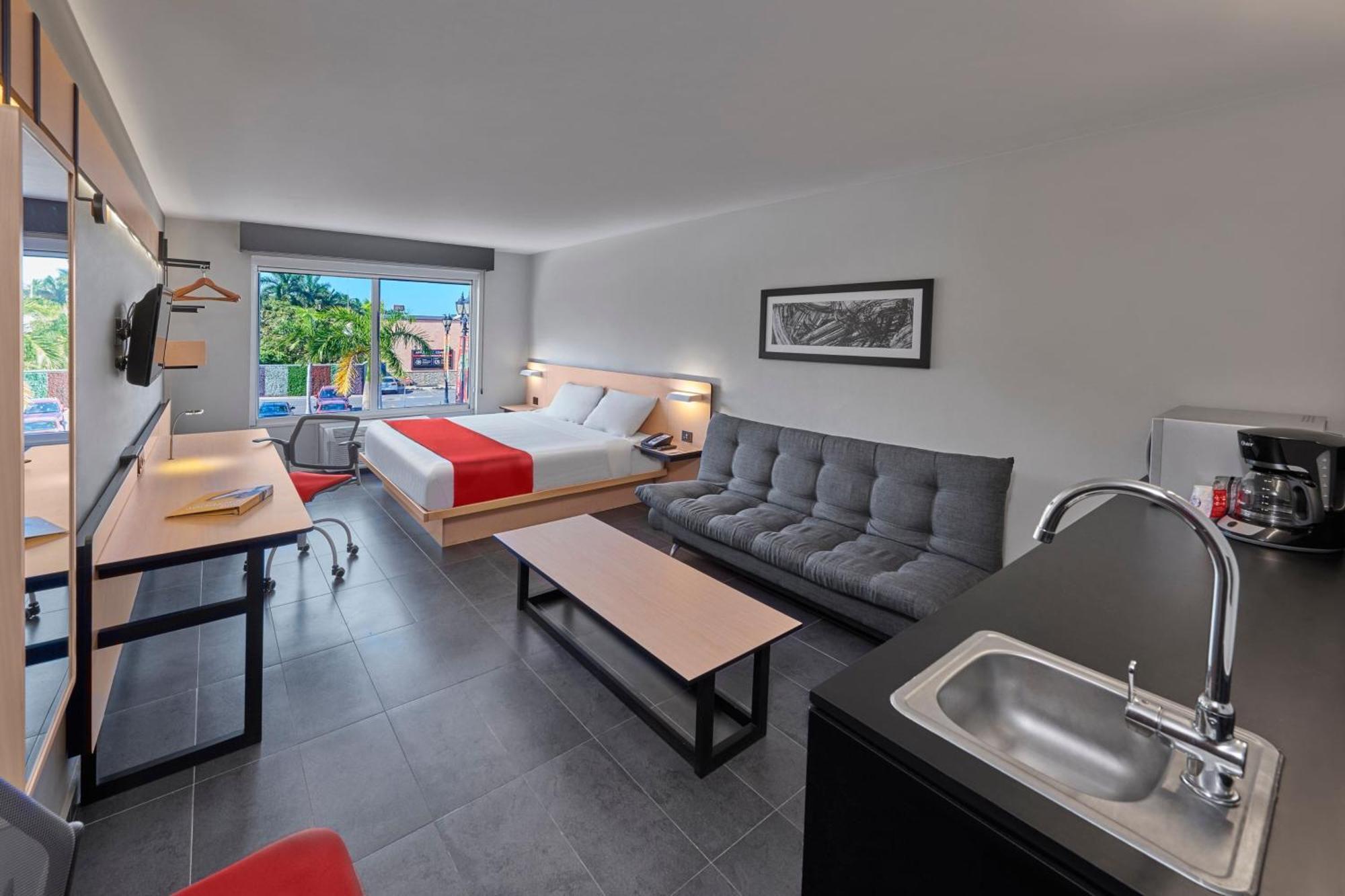 City Express By Marriott Tampico Exterior photo